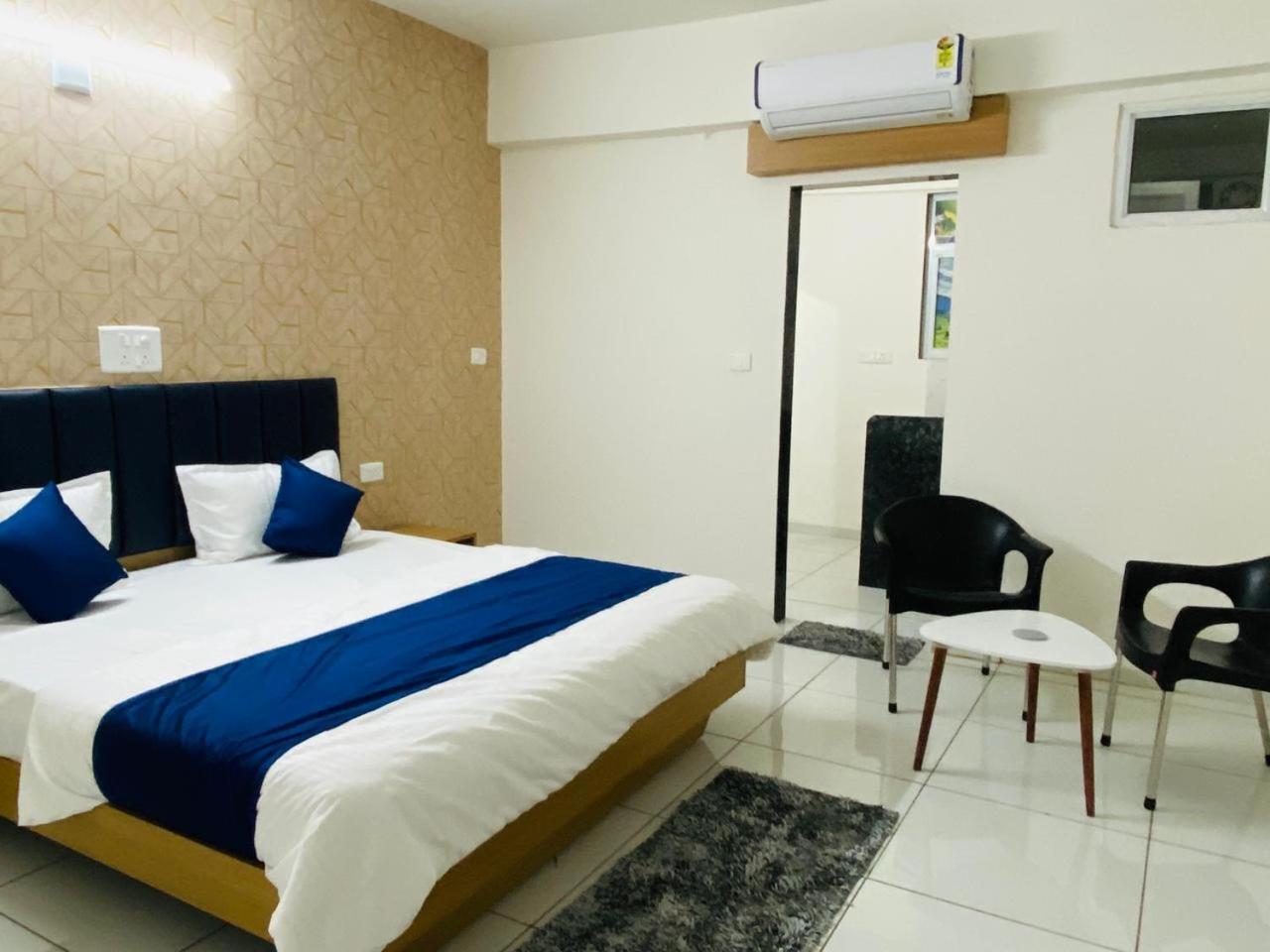 Hotel Balaji Villa Vadodara Esterno foto